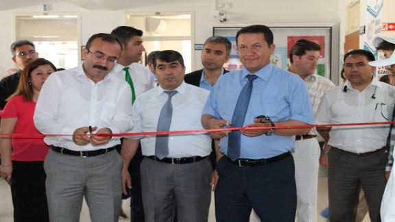 İlçemiz Ersoy Ortaokulunda 4006 Tübitak Bilim Fuarı açılışı yapıldı.