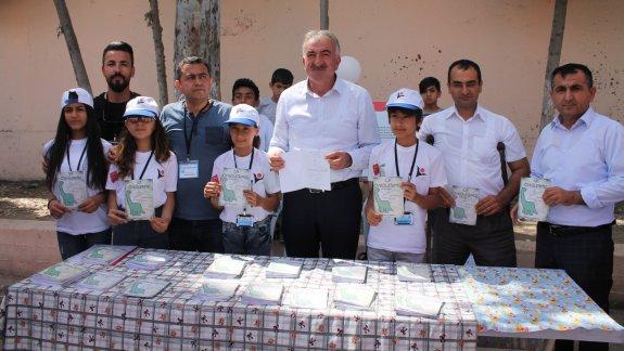 İlçemiz Naciye Filizay Ortaokulunda “4006 Tübitak Bilim Fuarı” Açılışı Yapıldı