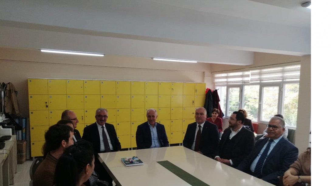 Akdeniz Belediye Başkanı Mustafa Gültak'tan Okullarımıza Ziyaret 